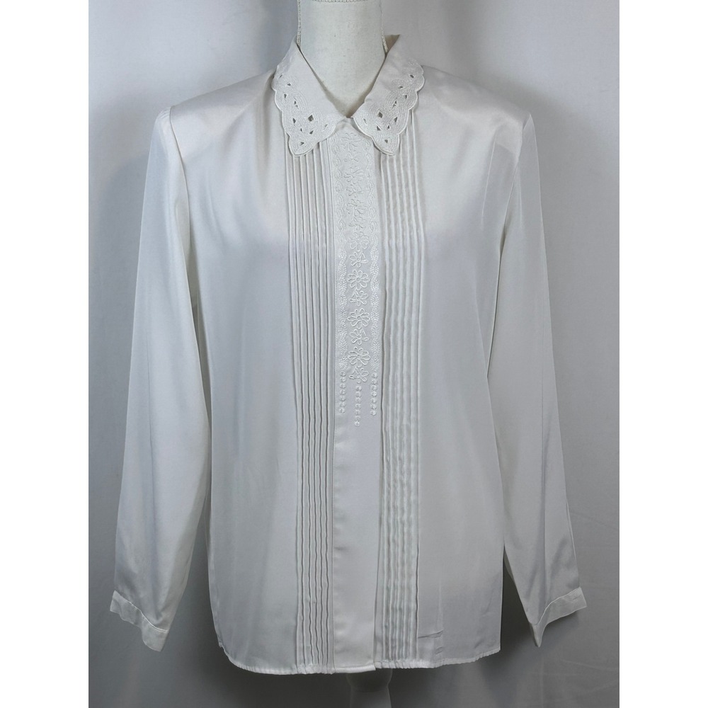 Vintage Ann Carson Lace Pleated Tuxedo Blouse Floral Embroidered Long Sleeve